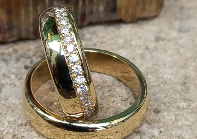 Trouwringen van eigen materiaal